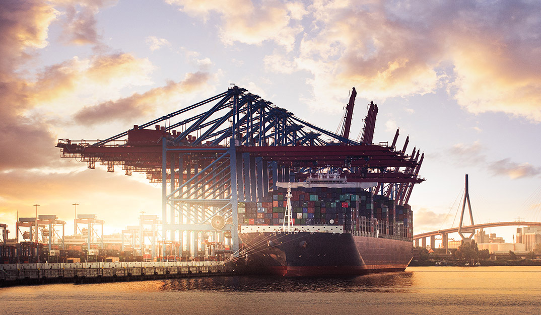 Scheuer Import Effiziente Logistik Hamburger Hafen